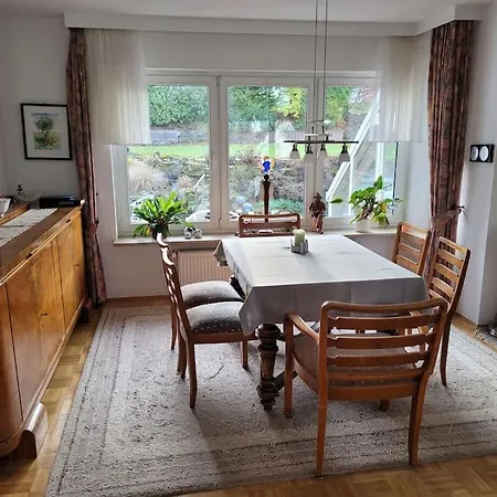 Grosses Haus Mit Garten, Sauna, Fluegel, Kamin Uvm ヴィラ ウスラー