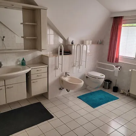 Grosses Haus Mit Garten, Sauna, Fluegel, Kamin Uvm فيلة