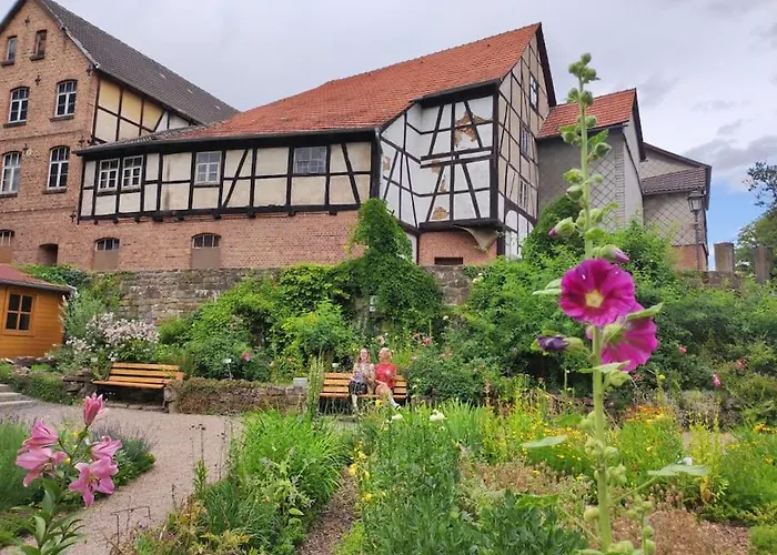Grosses Haus Mit Garten, Sauna, Fluegel, Kamin Uvm *